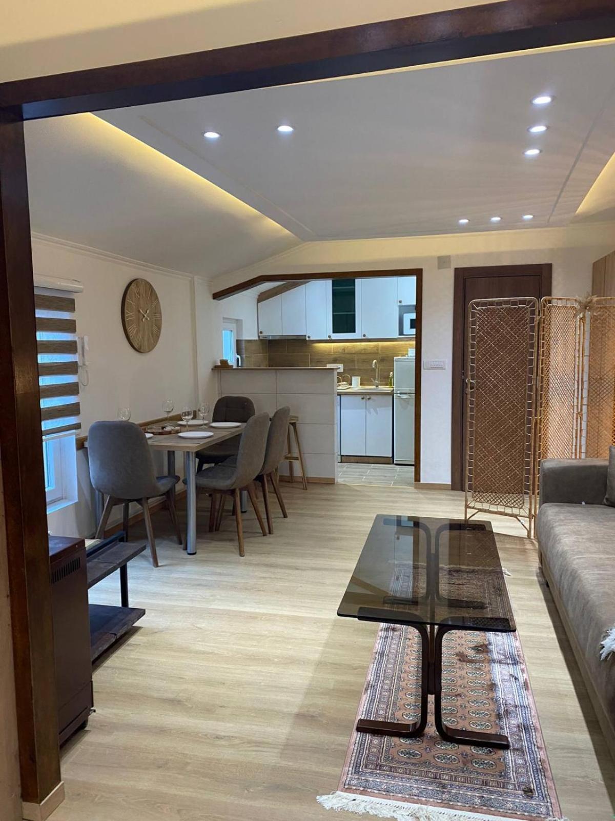 Ferienwohnung Kapetan-Misa Belgrad Exterior foto